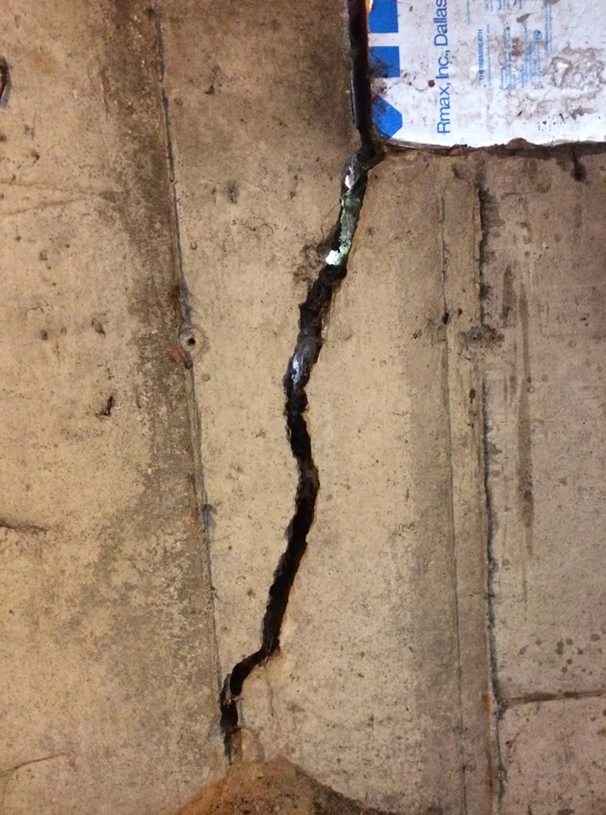 Foundation Crack Repair